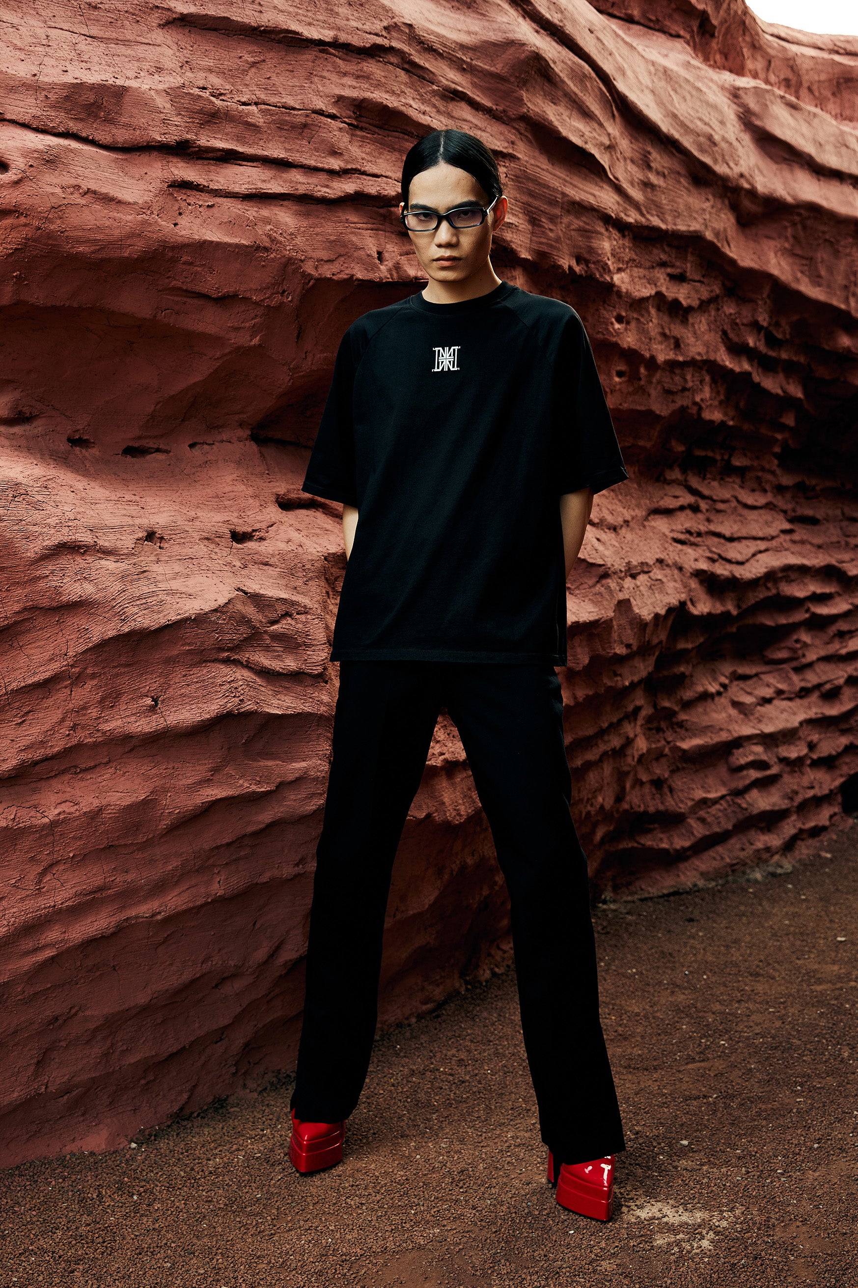 L'INF 8 Script Oversized T-shirt
